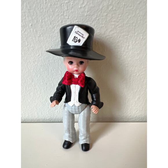 McDonald's Happy Meal Madame Alexander Doll Lot of 4 - Picture 6 of 7